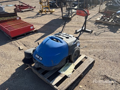 2017 Clarke BSW 28 Walk-Behind Floor Sweeper