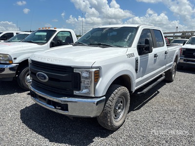 2019 Ford F-250 XL 4x4 Crew Cab Pickup
