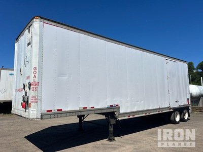 2002 Kentucky 35 ft x 102 in T/A Geschlossene Anhänger