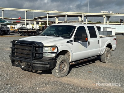 2016 Ford F-250 XL 4x4 Crew Cab Pickup