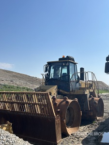 Cat 826H Landfill Compactor (Inoperable)