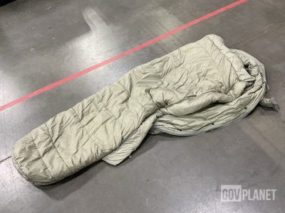 (40) Sleeping Bags
