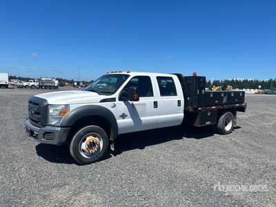 2015 Ford F-550 XL 4x4 Crew Cab Camión Caja Abierta