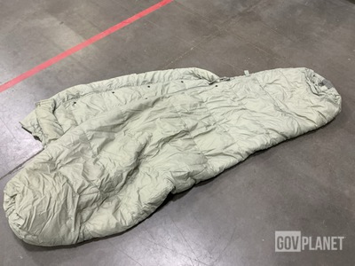 (40) Sleeping Bags