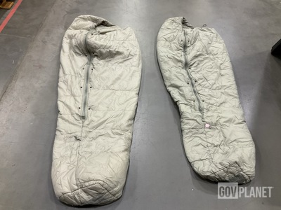 (40) Sleeping Bags