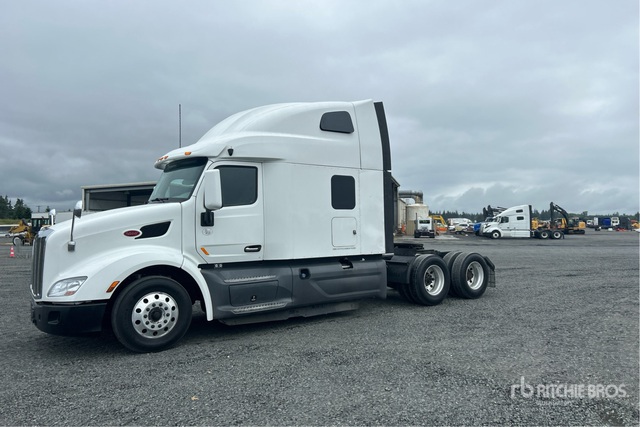 2020 Peterbilt 579 6x4 T/A Sleeper Truck Tractor