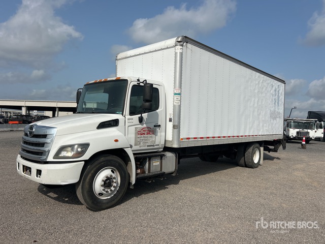 2018 Hino 268 4x2 Van Truck