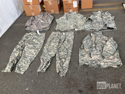 (38) Cold Weather Parkas, (39) Wet Weather Jackets & (10) Pairs of Trousers