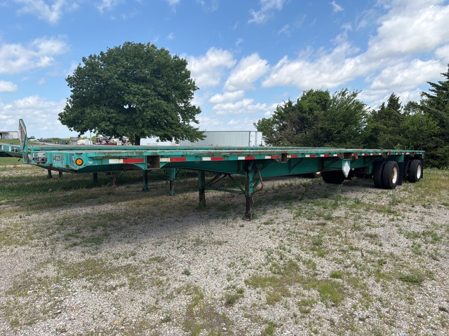 1992 Fontaine 48 ft T/A Spread Axle Flatbed Trailer