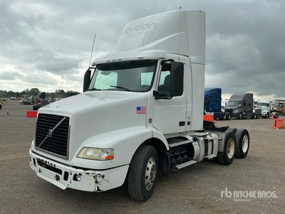 2016 Volvo VNM 6x4 T/A Day Cab Truck Tractor