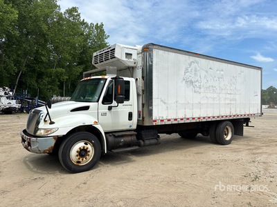 2007 International 4300 4x2 Camiones