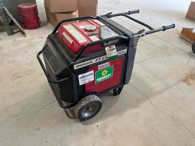2022 Honda EU7000is 5.5 kW Portable Generator Set