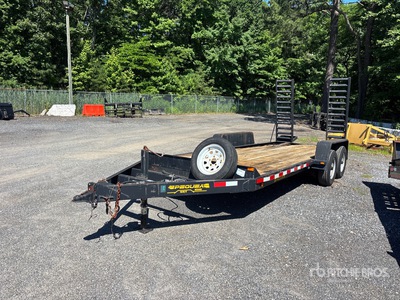 2007 Pequa Trailer 7399 lb 14 ft T/A Equipment Trailer