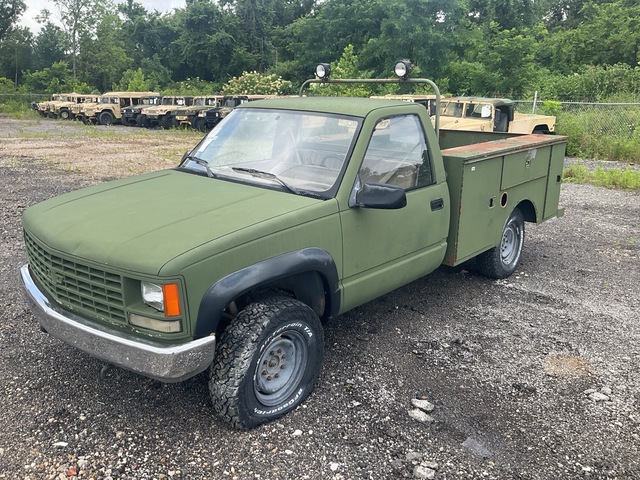 1988 Chevrolet CK30903 4x4 Utility Truck