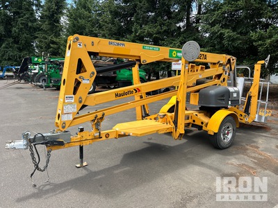 2017 Bil-Jax Z45/27 Towable Lift