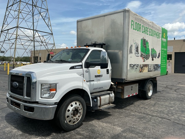 2019 Ford F-650 4x2 Roll-Off Truck