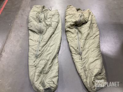 (25) Sleeping Bags