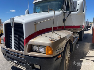 1994 Kenworth T600A 6x4 Camion mélangeur de boue