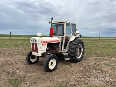 Case David Brown 995 Tracteur agricole 2 roues motrices