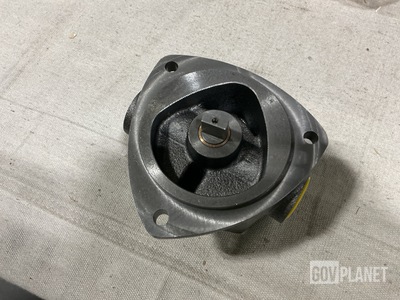 (3) ZF Friedrichshafen AG 7605 955 124 Rotary Pumps