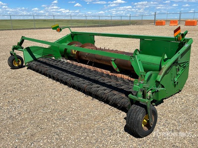 2000 John Deere 914P 14 ft Combine Header
