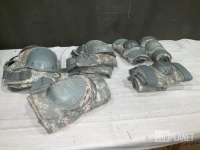 (78) Pairs of Knee Pads & (59) Pairs of Elbow Pads