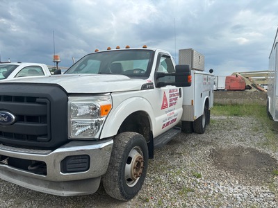 2014 Ford F-350 Service Truck (Inoperable)