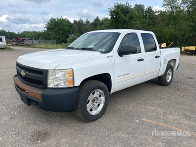 2010 Chevrolet Silverado 1500 4x2 Crew Cab Hybrid Pickup (Inoperable)