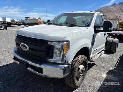 2017 Ford F-350 4x4 Pickup (Inoperable)