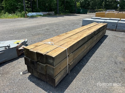 Quantity of (12) Surplus Pressure Treated Lumber 8 in x 8 in x 18 ft Tablas de madera