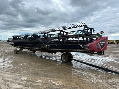 2018 MacDon FD140 40 ft Flex Draper Combine Header