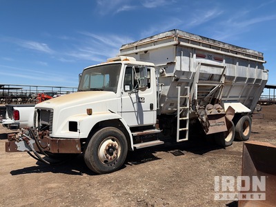 2000 Freightliner FL80 6x4 Feed Truck
