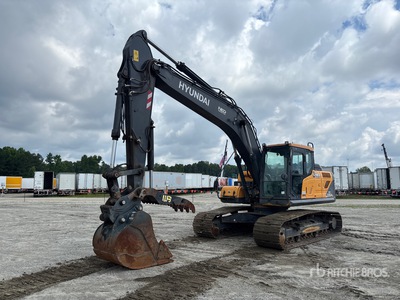 2014 Hyundai HX220A L Tracked Excavator