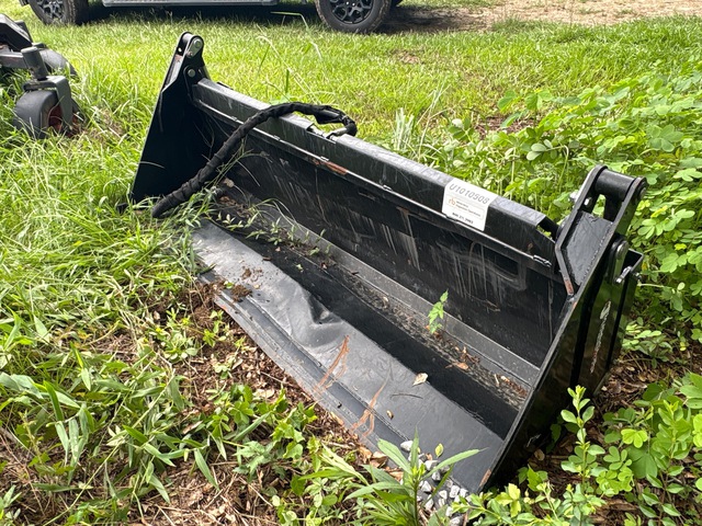 Terra Force FB072 72 in Multi-Purpose Ag Tractor Bucket