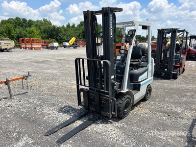 UniCarriers MP1F1A15LV 2100 lb Pneumatic Tire Gabelstapler
