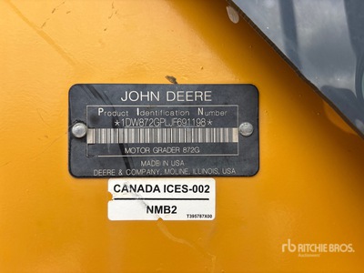 2018 John Deere 872G AWD ممهدات الأرض الآلية
