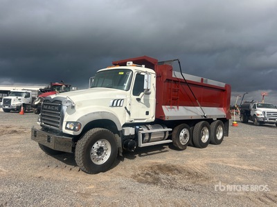 2015 Mack GU713 8x4 Tri/A Dump Truck