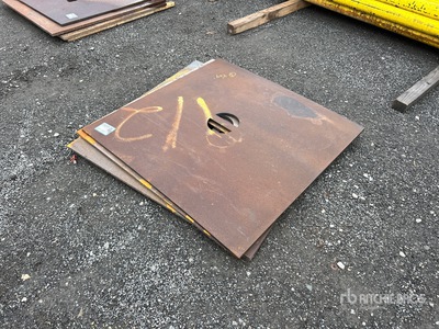 Quantity of (3) 4 ft x 4 ft Road Placas de acero
