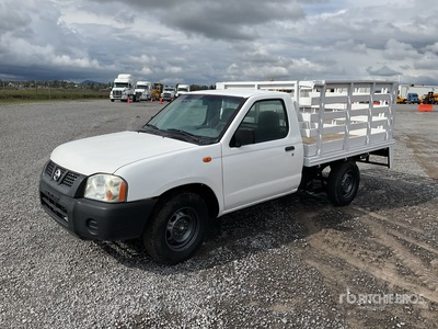 2015 Nissan NP300 Camion con Plataforma / Flatbed Truck