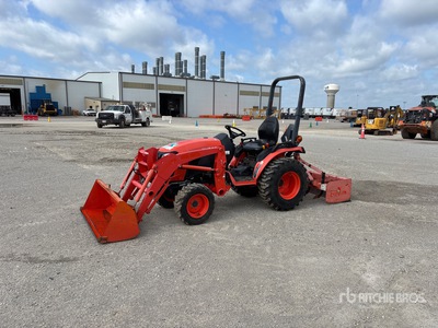2019 Kubota B2301HSD 4WD ユーティリティトラクター