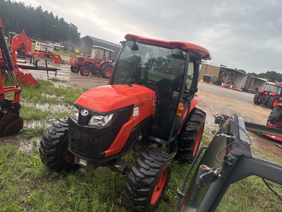 Kubota MX6000HSTC 4WD Utility Tractor (Inoperable)