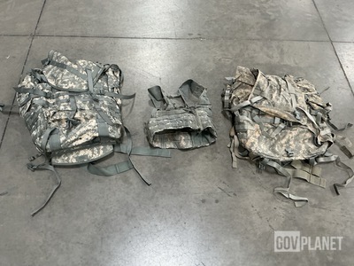 (12) Large Field Pack Sets & (15) Fighting Load Carriers