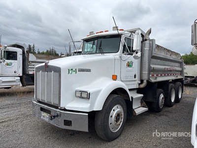 1988 Kenworth T800 شاحنة قلابة /ثلاثة محاور