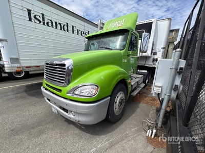 2007 Freightliner Columbia 120 6x4 T/A Day Cab Truck Tractor (Inoperable)