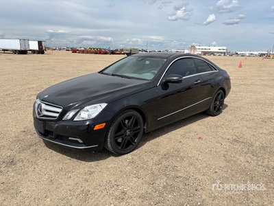 2010 Mercedes-Benz E350 自動車