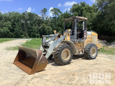 2004 John Deere 444J Wheel Loader