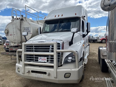 2017 Freightliner Cascadia 125 6x4 Ciągnik siodłowy T/A z kabiną sypialną