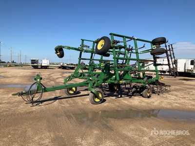 John Deere محراث السندان