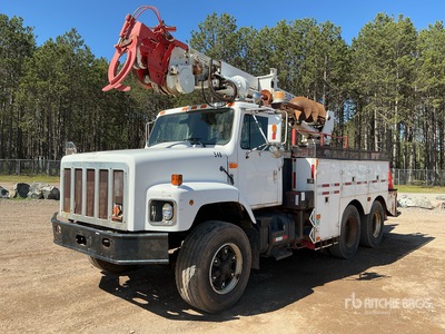 1991 International 6x4 Bucket Truck