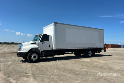 2017 International 4300 4x2 Gesloten vrachtwagen (Inoperable)